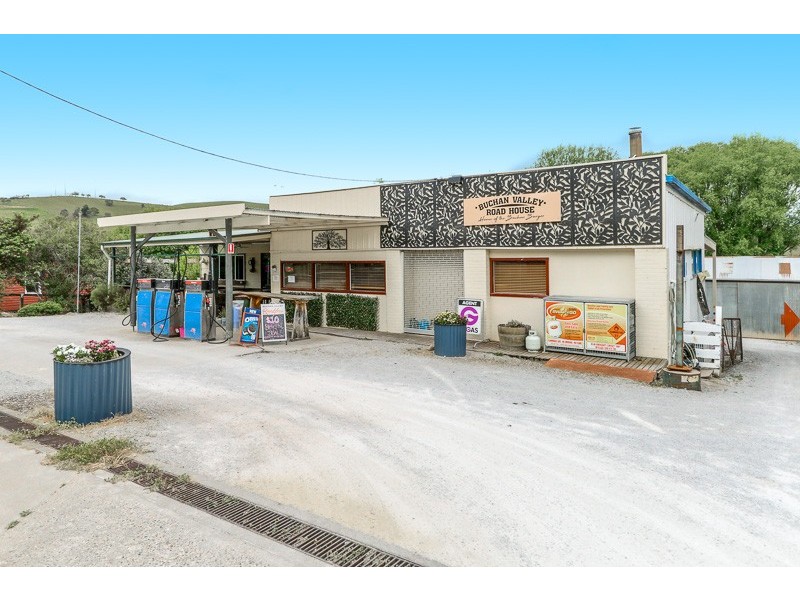 52 MAIN ROAD, Buchan VIC 3885