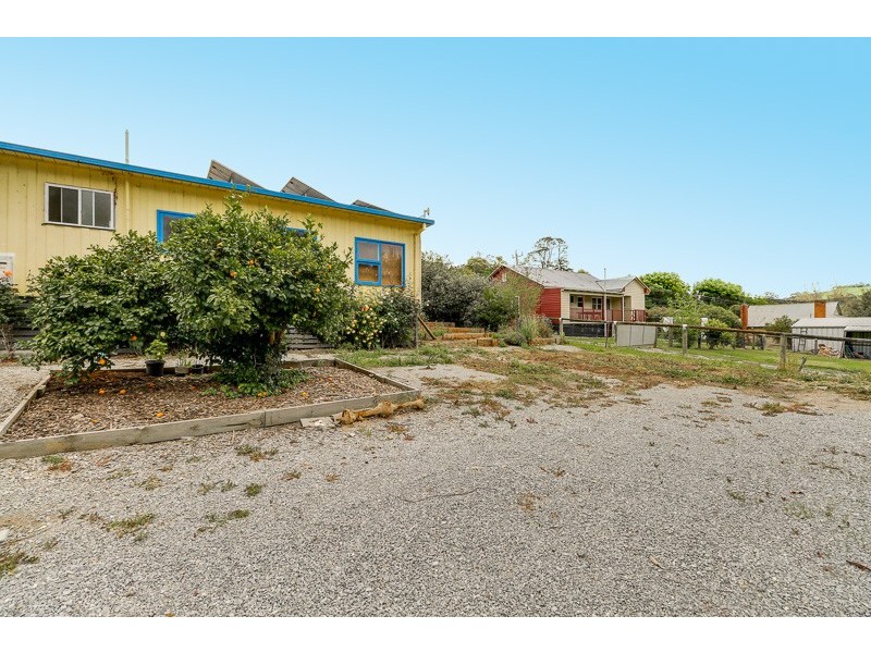 52 MAIN ROAD, Buchan VIC 3885