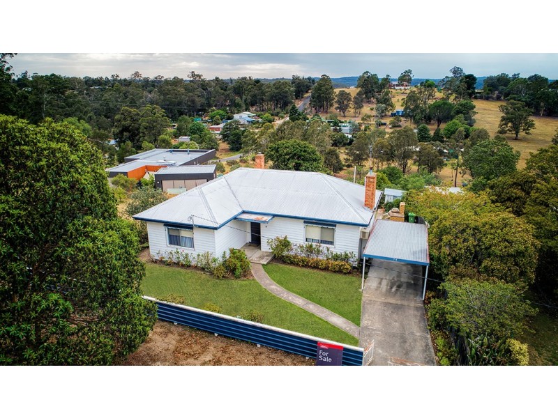 74 Great Alpine Road, Bruthen VIC 3885