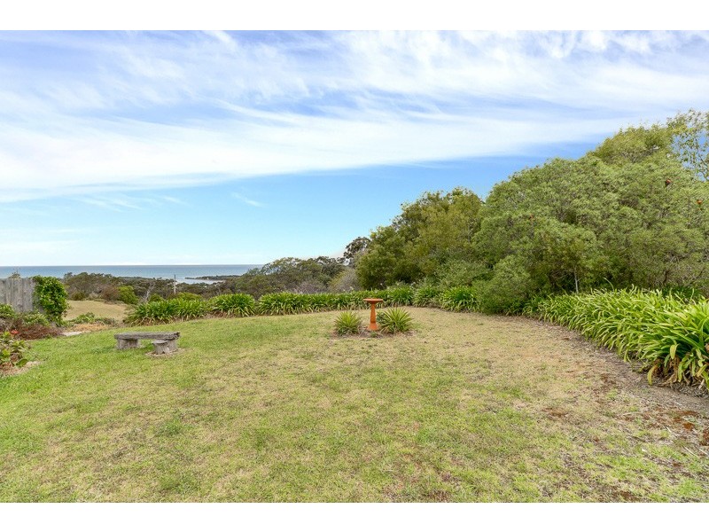 2/42 Hazel Road, Kalimna VIC 3909