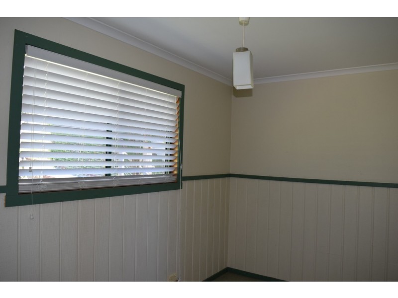 19 OUTLOOK AVENUE, Lakes Entrance VIC 3909