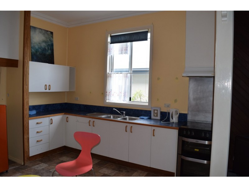 24 PANORAMIC DRIVE, Lakes Entrance VIC 3909