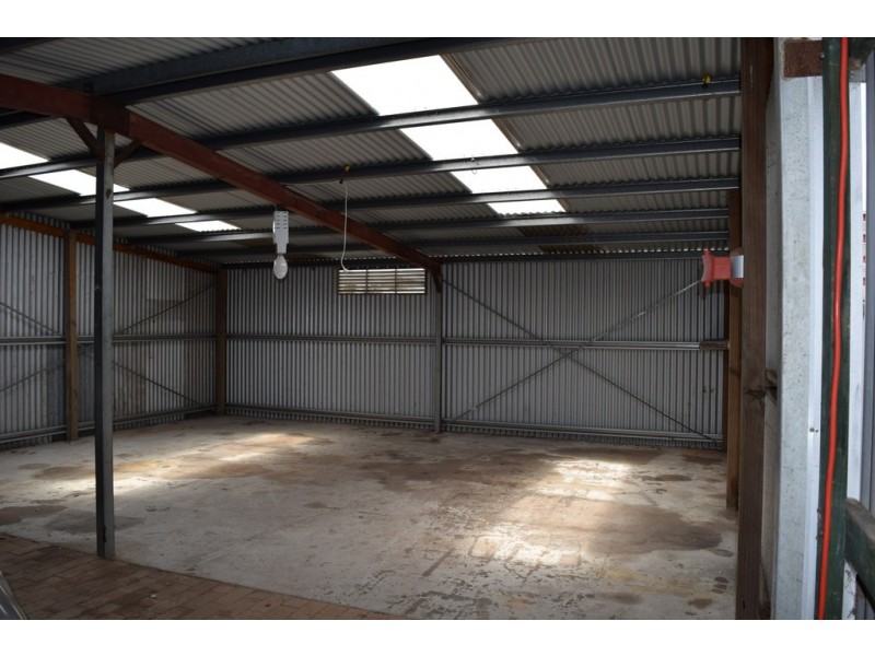 24 PANORAMIC DRIVE, Lakes Entrance VIC 3909