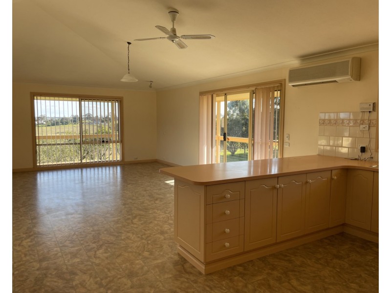 107 PALMERS ROAD, Lakes Entrance VIC 3909