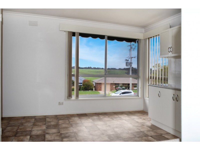 8 Nautilus Way, Lakes Entrance VIC 3909