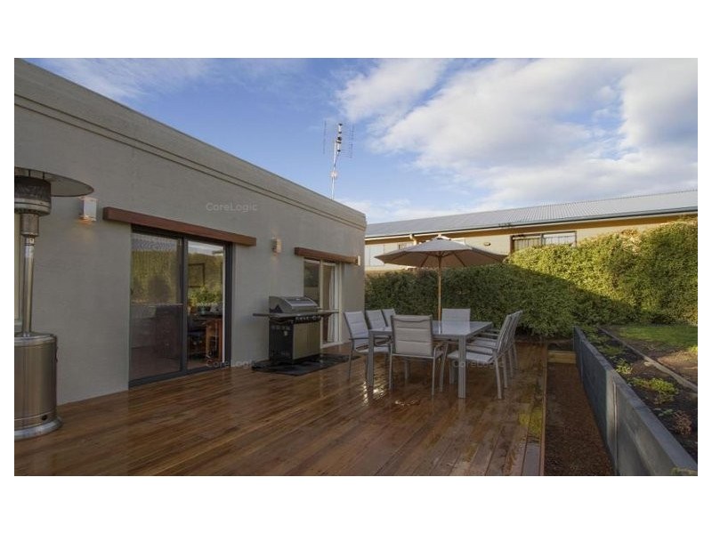 16 CHRISTMAS STREET, Metung VIC 3904