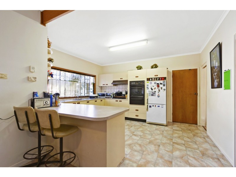 40-42 Roadknight Street, Lakes Entrance VIC 3909