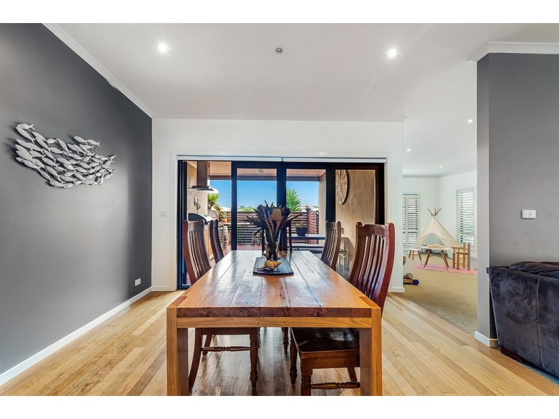 101 Stirling Drive, Lakes Entrance VIC 3909