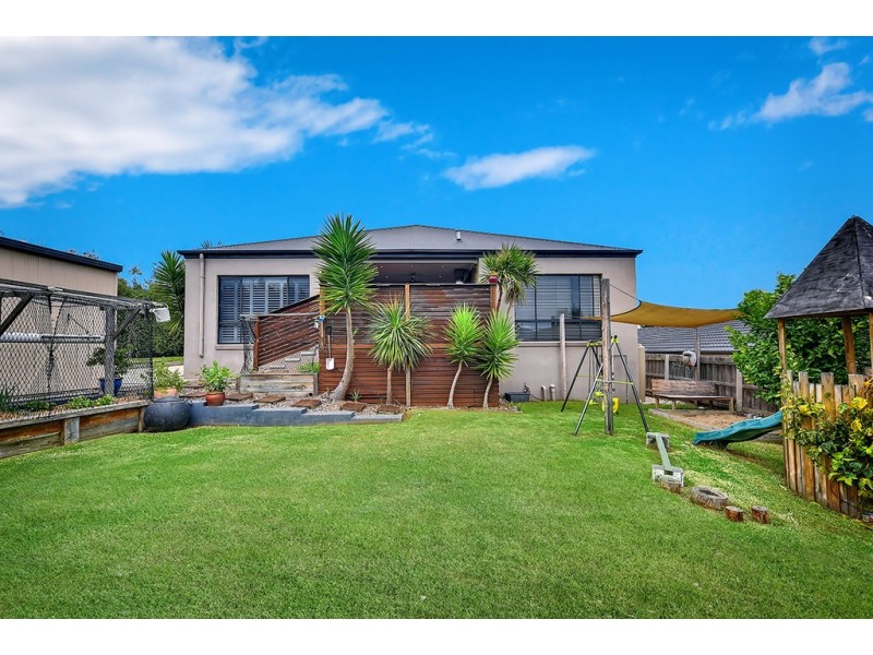 101 Stirling Drive, Lakes Entrance VIC 3909