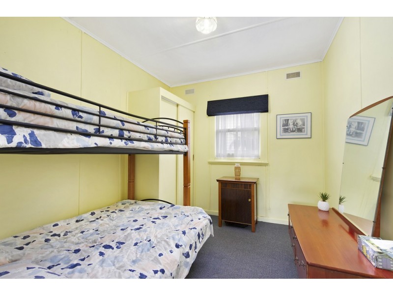 44 Don Road, Lakes Entrance VIC 3909