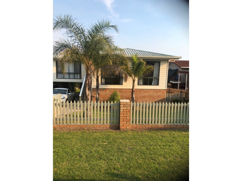 164 THORPES LANE, Lakes Entrance VIC 3909