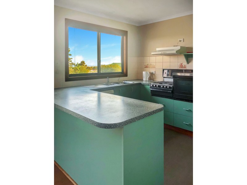 164 THORPES LANE, Lakes Entrance VIC 3909