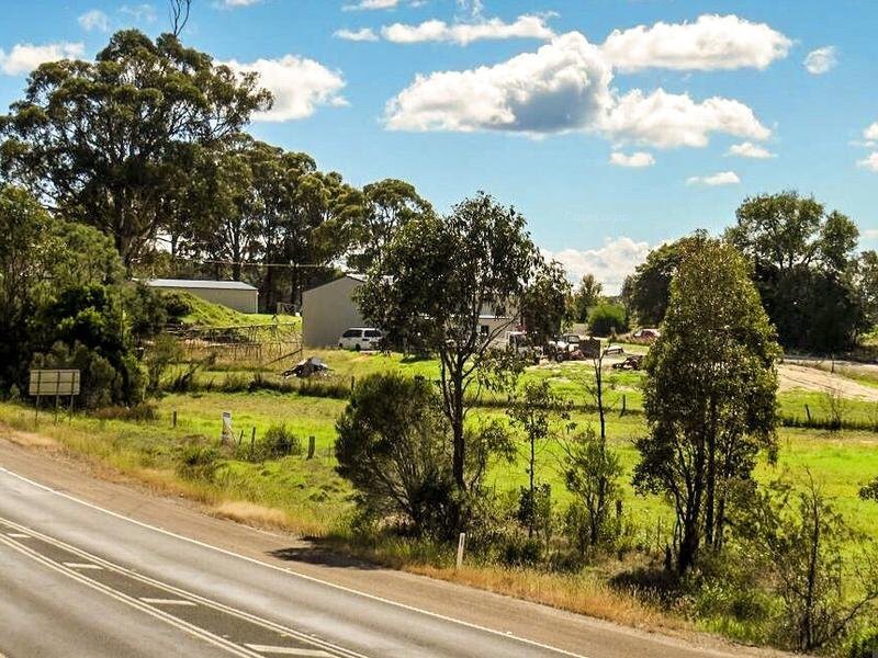 28 KEERA ROAD, Kalimna West VIC 3909