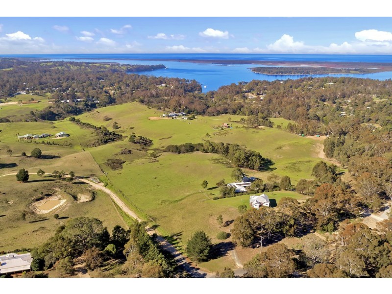 12 Brookers Court, Metung VIC 3904
