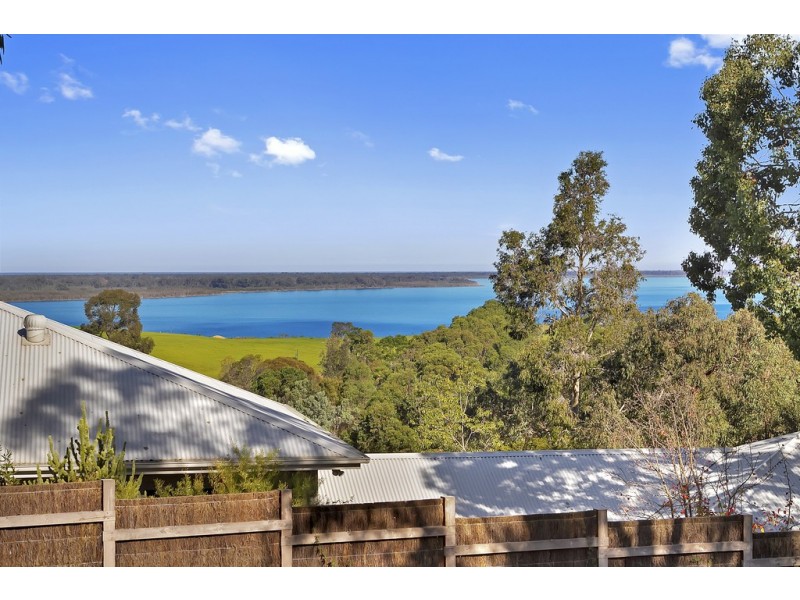 79 Kings Cove Boulevard, Metung VIC 3904