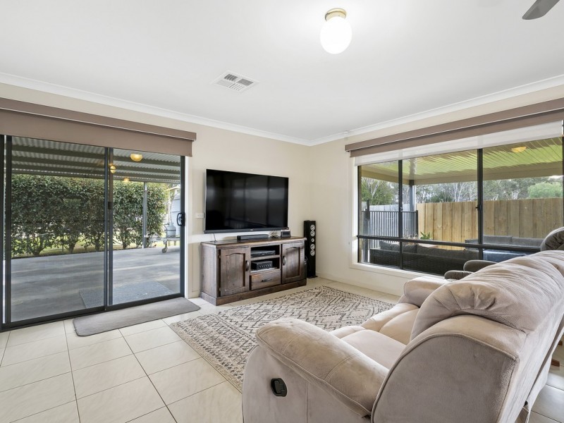 24 Bumberrah Road, Johnsonville VIC 3902