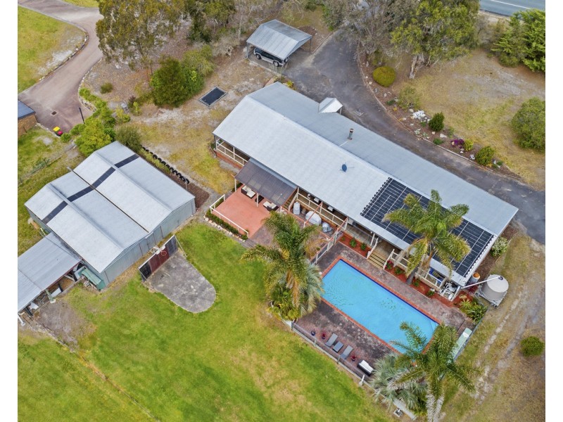 25 Lake Bunga Beach Road, Lake Bunga VIC 3909