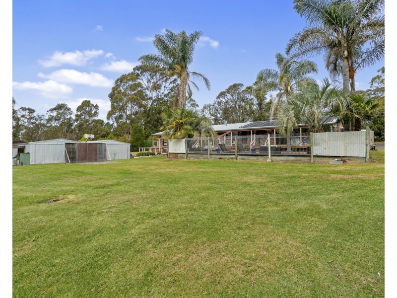 25 Lake Bunga Beach Road, Lake Bunga VIC 3909