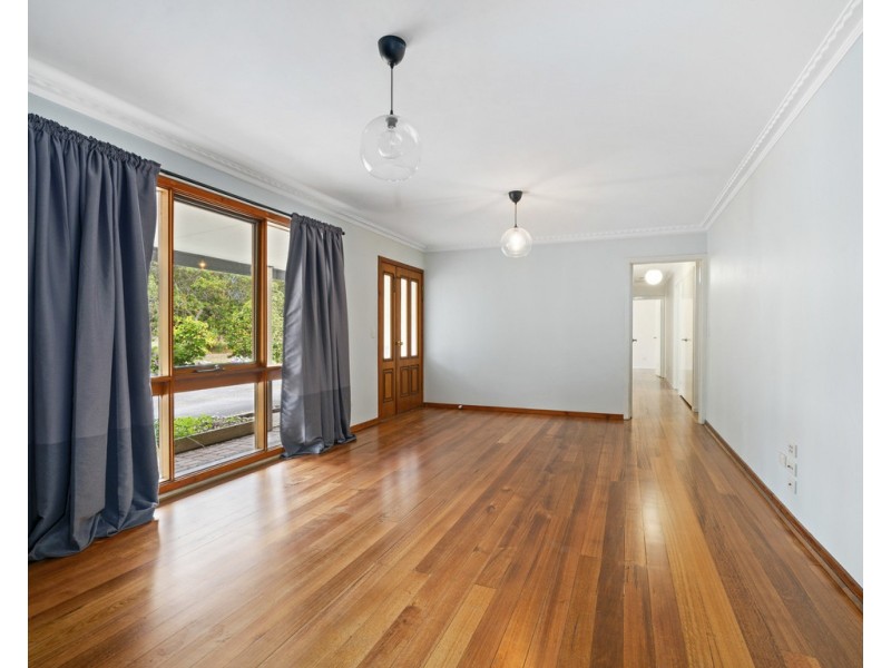 25 Lake Bunga Beach Road, Lake Bunga VIC 3909