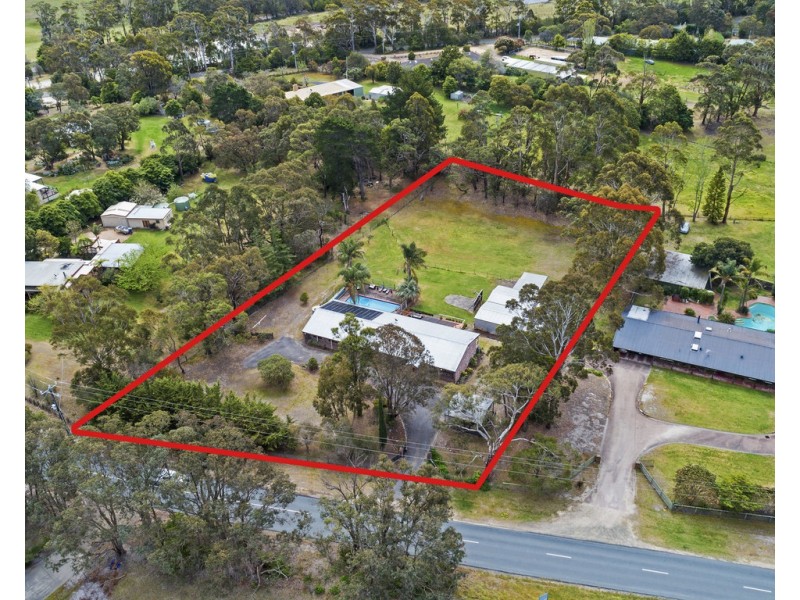 25 Lake Bunga Beach Road, Lake Bunga VIC 3909
