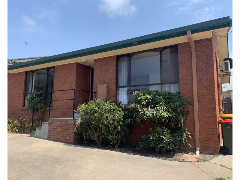 2/67 LAKE BUNGA BEACH ROAD, Lakes Entrance VIC 3909
