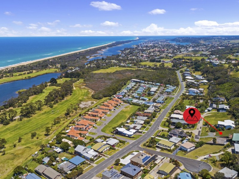 6 Moorabinda Court, Lakes Entrance VIC 3909