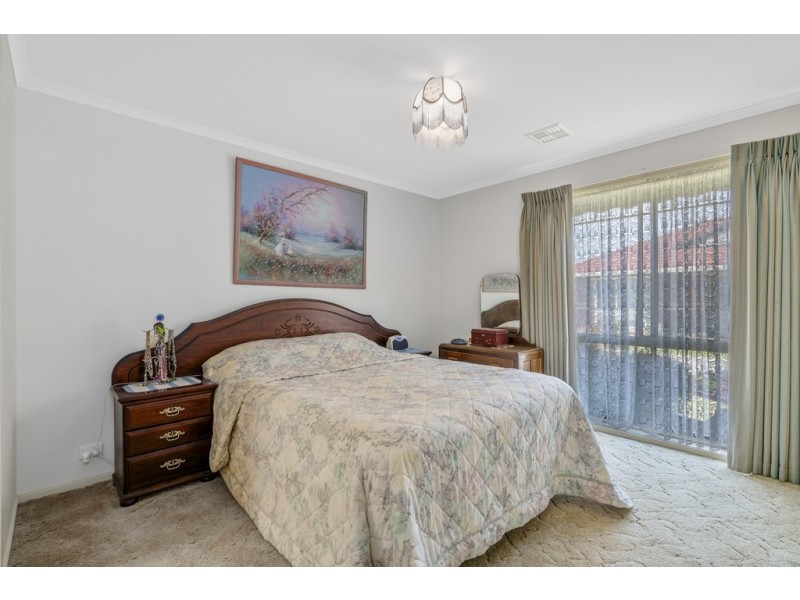 Unit 2 / 67-73 Roadknight Street, Lakes Entrance VIC 3909