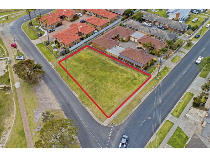 1 ORME STREET, Lakes Entrance VIC 3909