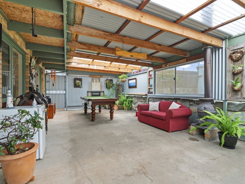 3 Stamford Road, Lakes Entrance VIC 3909