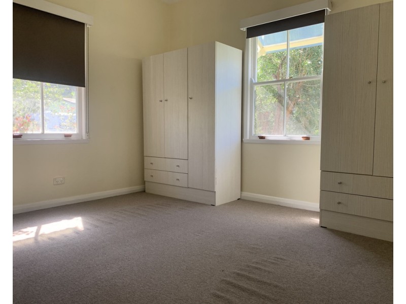 52 ROBIN STREET, Lakes Entrance VIC 3909