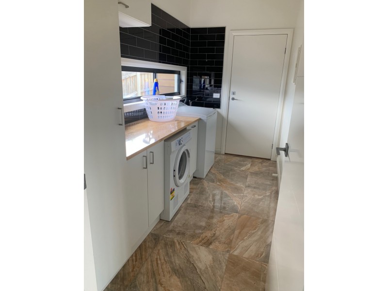 34 MCCUE ROAD, Kalimna VIC 3909