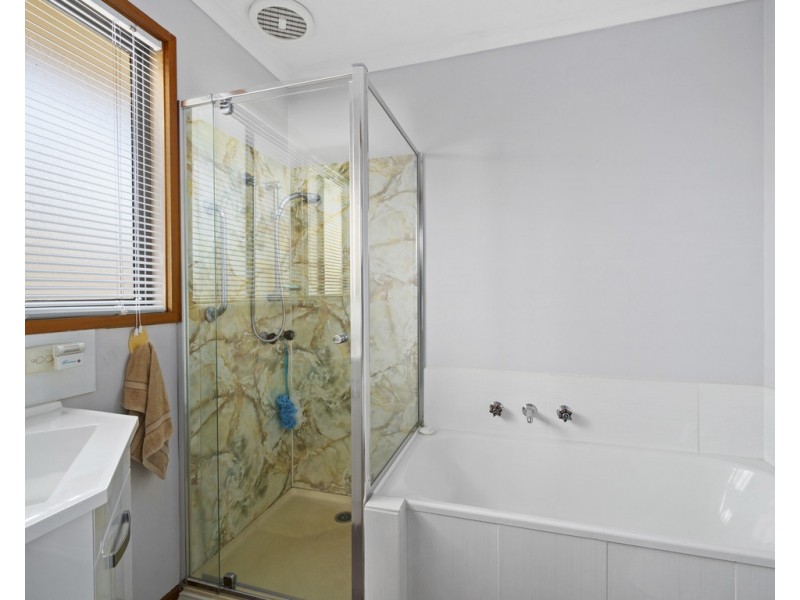 78 Hunters Lane, Kalimna VIC 3909