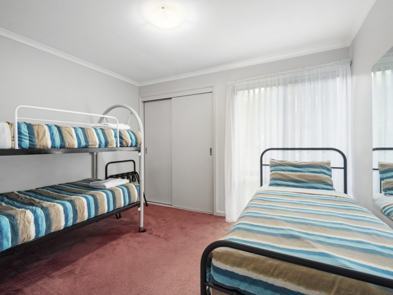 14 /2-18 Nicholas Avenue, Metung VIC 3904