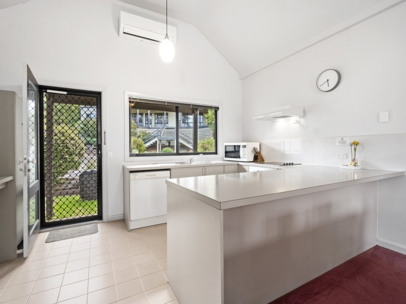 14 /2-18 Nicholas Avenue, Metung VIC 3904