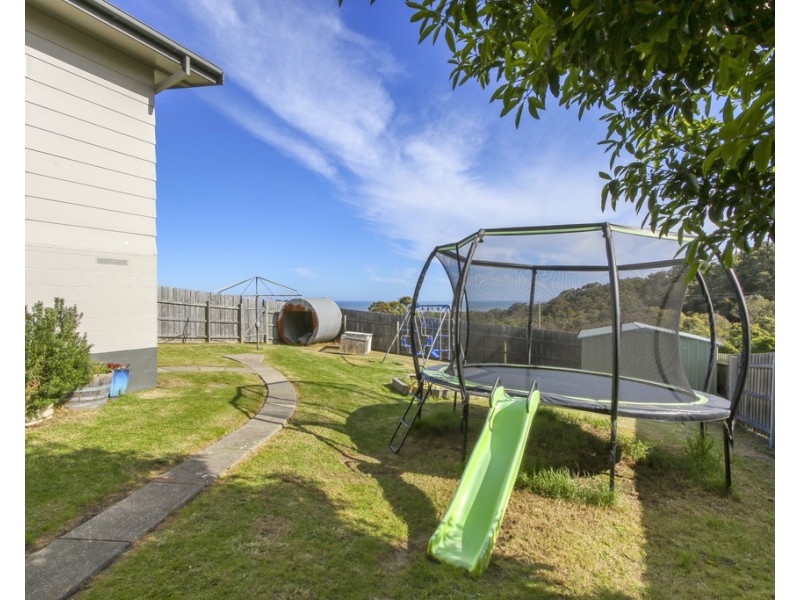 54 Hazel Road, Kalimna VIC 3909
