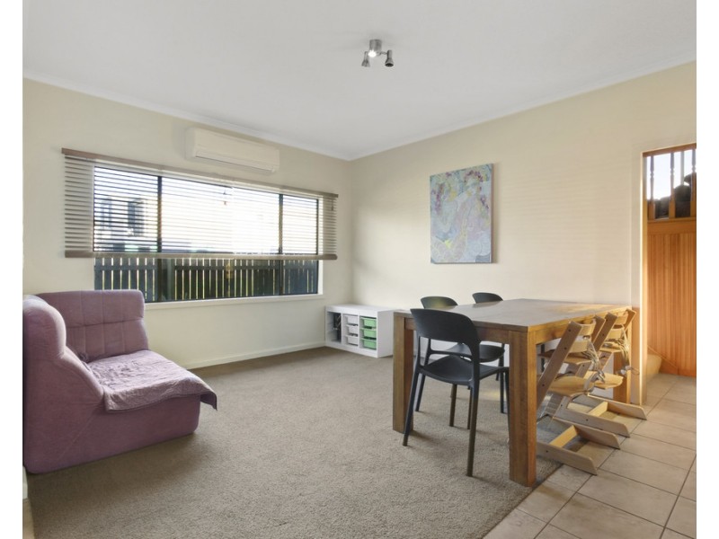 54 Hazel Road, Kalimna VIC 3909