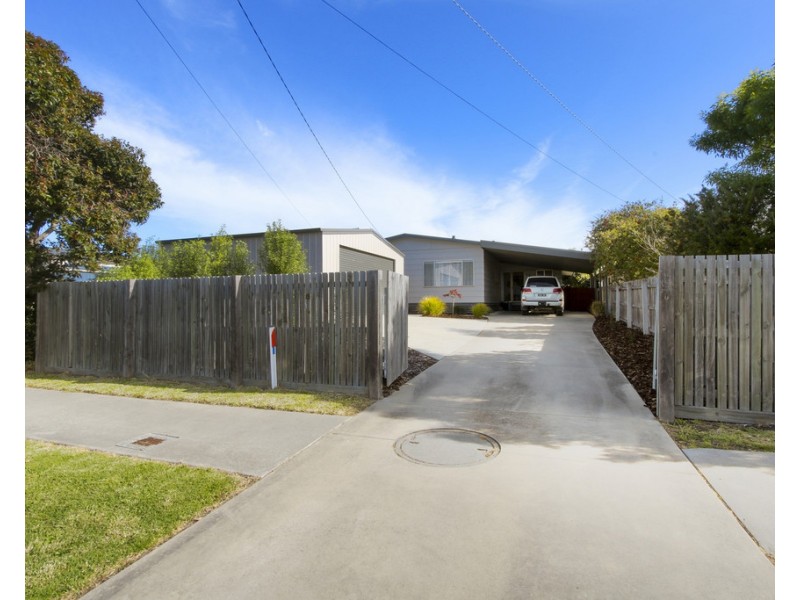 54 Hazel Road, Kalimna VIC 3909