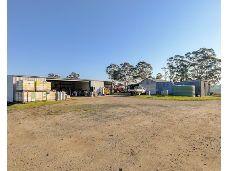 2729 Princes Highway, Kalimna VIC 3909