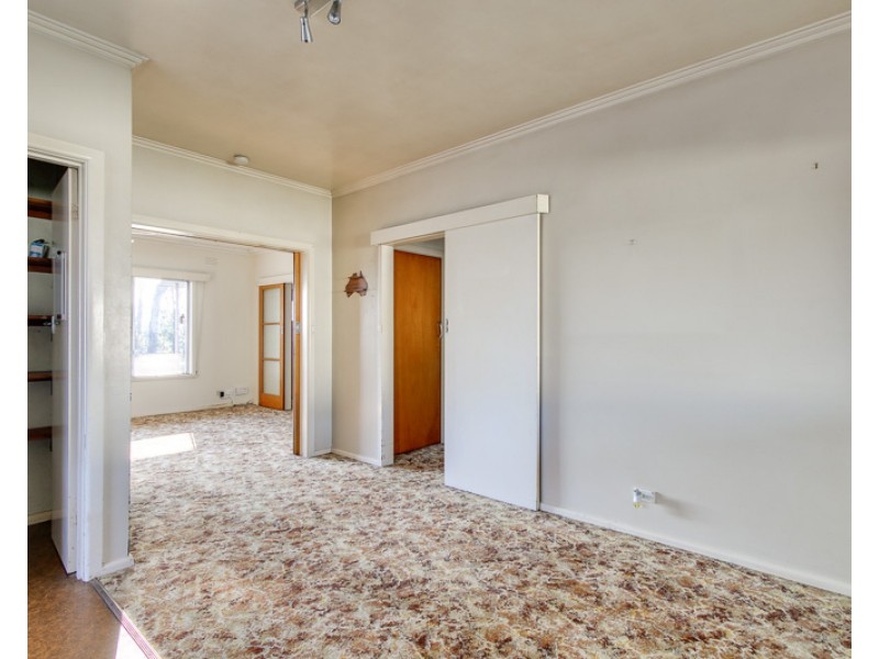 2729 Princes Highway, Kalimna VIC 3909