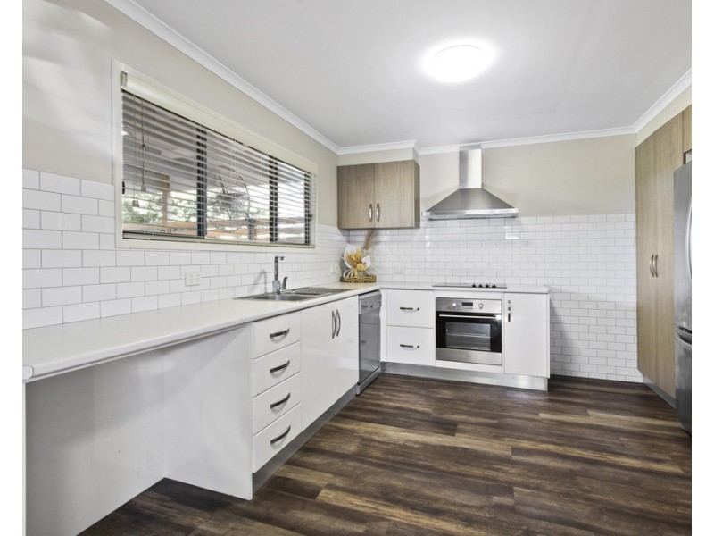 25 Point Road, Kalimna VIC 3909
