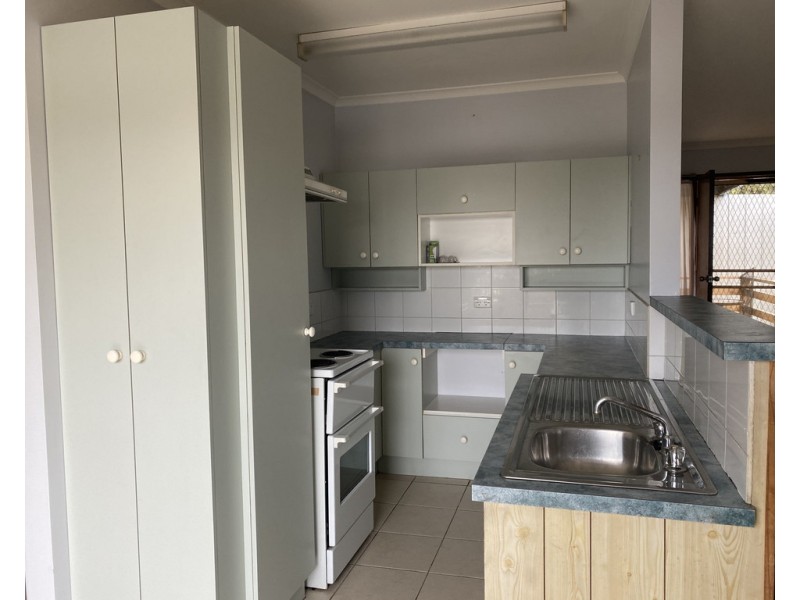 2/70 Palmers Road, Lakes Entrance VIC 3909