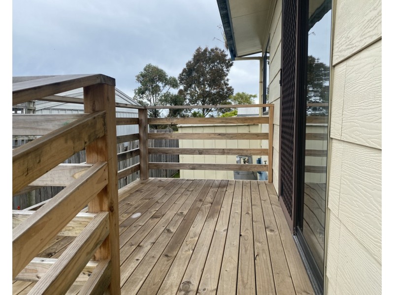 2/70 Palmers Road, Lakes Entrance VIC 3909