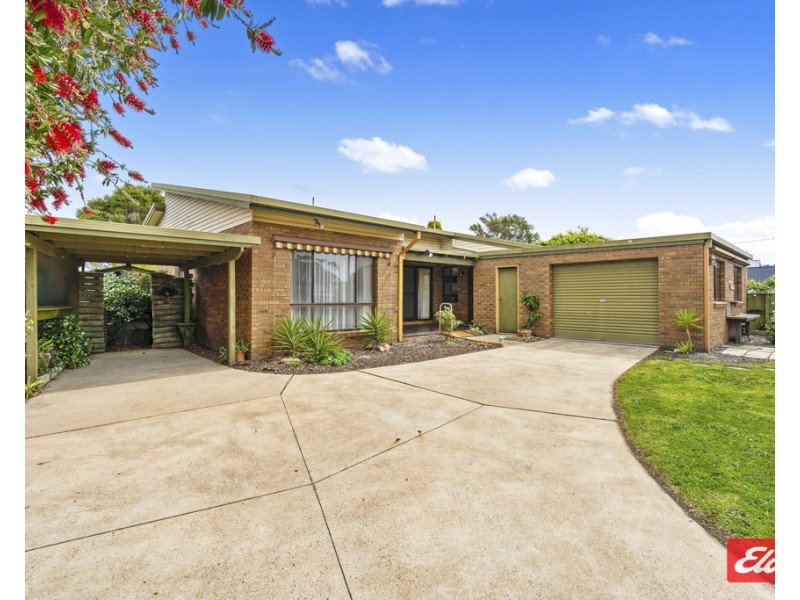 26 Ferndale Parade, Lakes Entrance VIC 3909