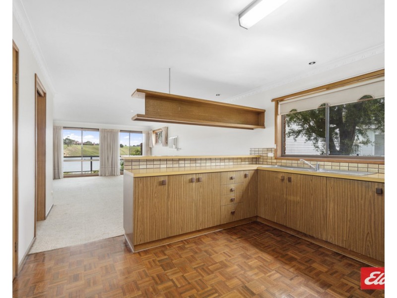 26 Ferndale Parade, Lakes Entrance VIC 3909