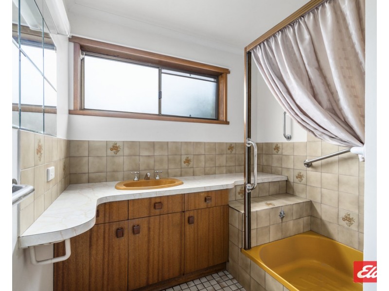 26 Ferndale Parade, Lakes Entrance VIC 3909