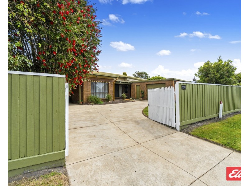 26 Ferndale Parade, Lakes Entrance VIC 3909
