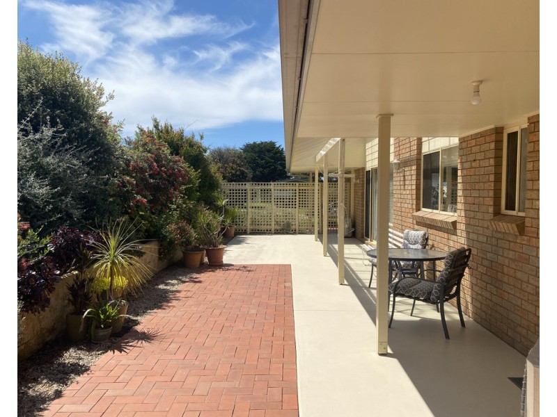 4 MARGARET COURT, Kalimna VIC 3909