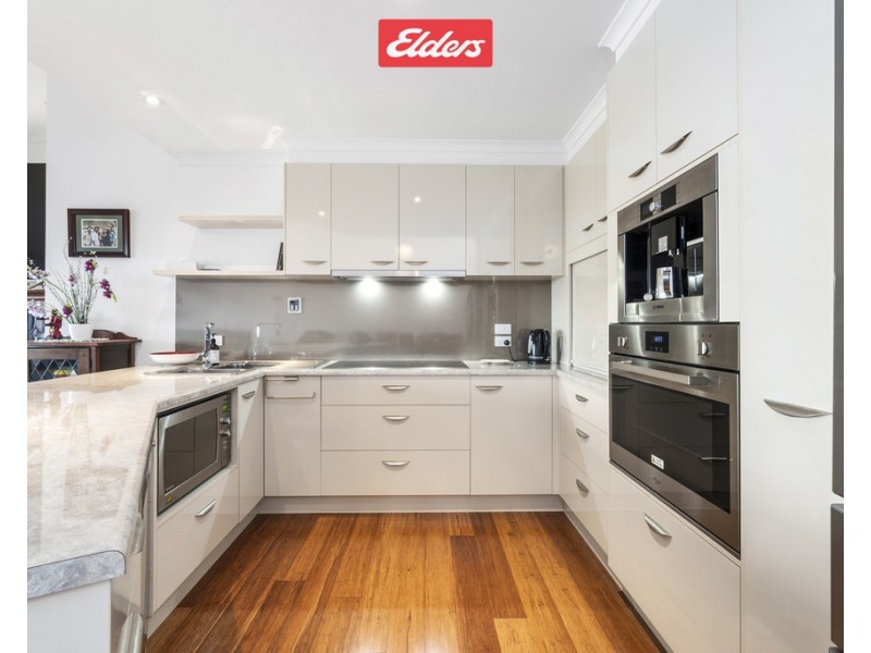 14 Cabarita Point, Kalimna VIC 3909