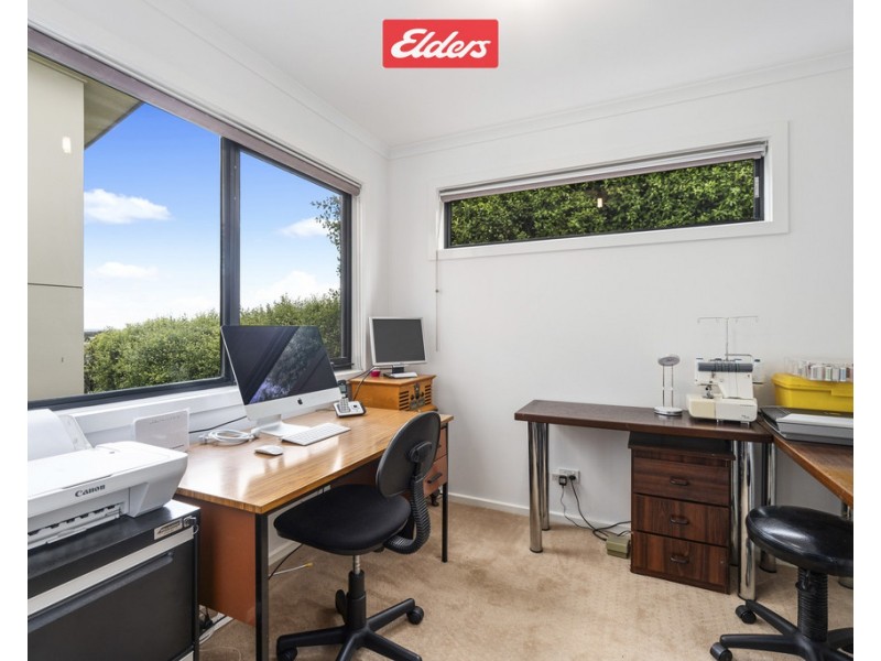 14 Cabarita Point, Kalimna VIC 3909