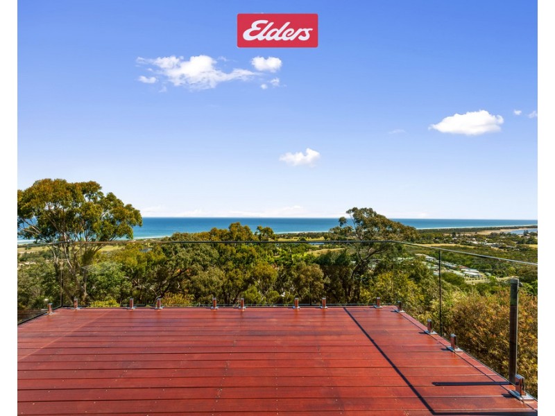 30 Ocean View Parade, Lakes Entrance VIC 3909